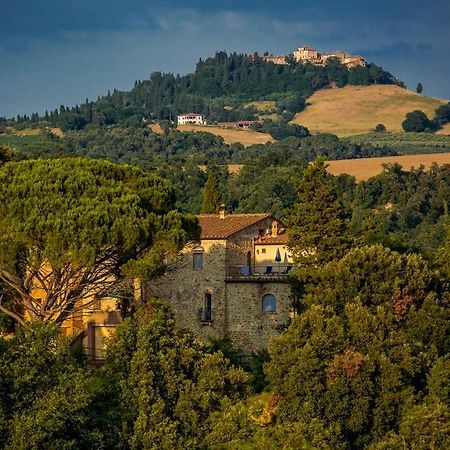 Agriturismo Alle Rose โวลแตร์รา ภายนอก รูปภาพ