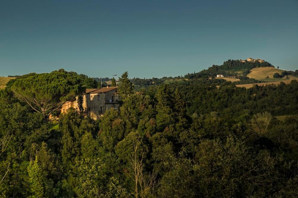 Agriturismo Alle Rose โวลแตร์รา ภายนอก รูปภาพ