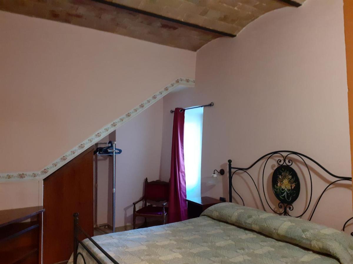 Agriturismo Alle Rose โวลแตร์รา ภายนอก รูปภาพ