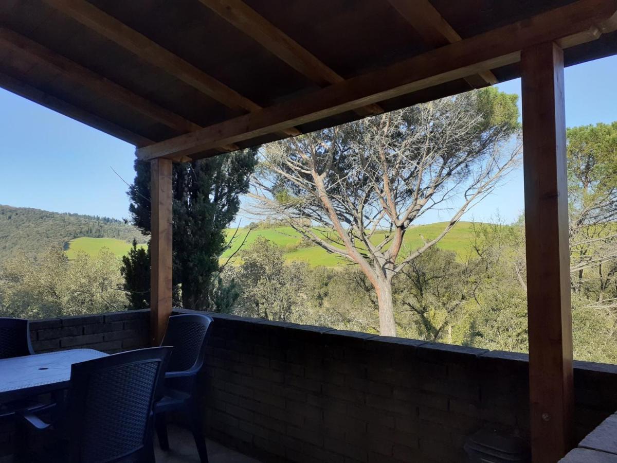 Agriturismo Alle Rose โวลแตร์รา ภายนอก รูปภาพ