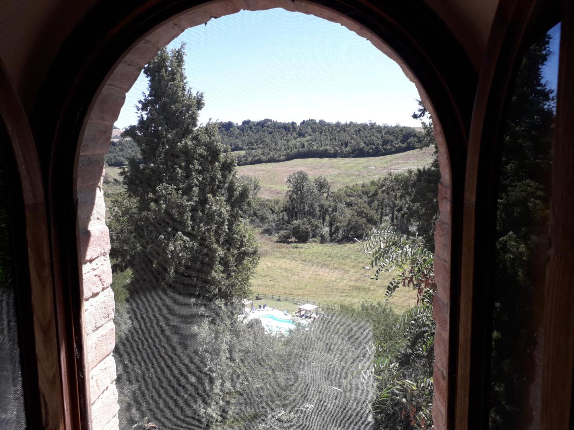 Agriturismo Alle Rose โวลแตร์รา ภายนอก รูปภาพ